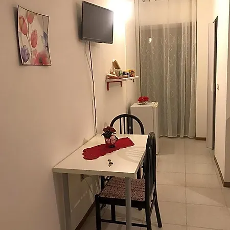 Le Magnolie Bed & Breakfast Amorosi